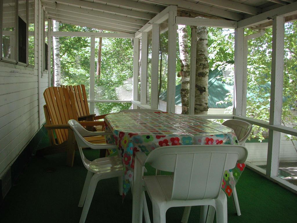 Birch Cliff Lodge On Baptiste Lake Highland Grove Room photo
