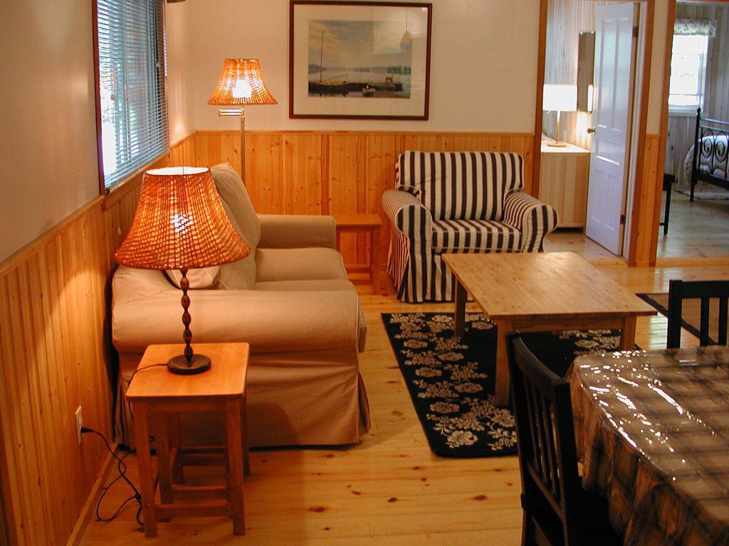 Birch Cliff Lodge On Baptiste Lake Highland Grove Room photo