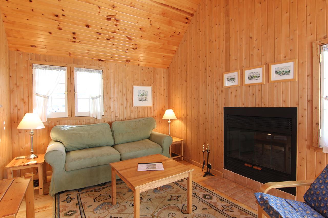 Birch Cliff Lodge On Baptiste Lake Highland Grove Exterior photo